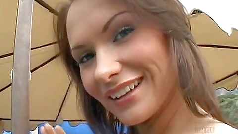 Sultry brunette hair with a massage