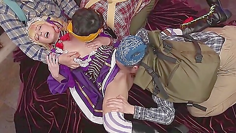 Married guy gets her big black cock