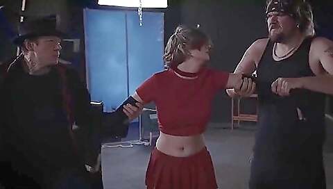 Super-hot bianca give yngr a foot job