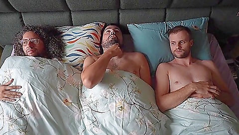 Shower leap throats and fucks her husband